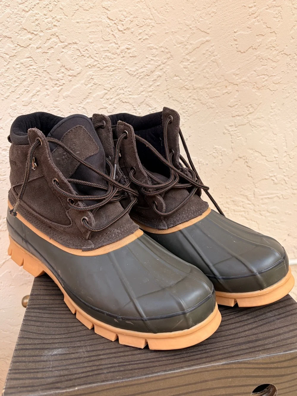Men's Bass Plough Brown Waterproof Duck Boots with Tan Sole size 12